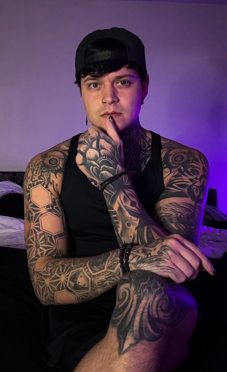 Mint 💞😈 50% Off OnlyFans 😈💞 tweet media