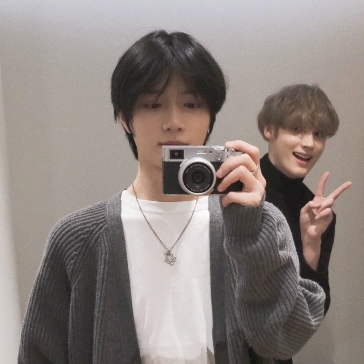 HAPPY BIRTHDAY DANI LOVEE <a href="/tyunningism/">taehyun is seeing txt .ᐟ TXT CB IN APRIL</a> 🤍⭐ I hope you will have a year filled with love and happiness and hope that you get whatever you want! im so glad I had a chance to meet you and let's create many more memories together <3