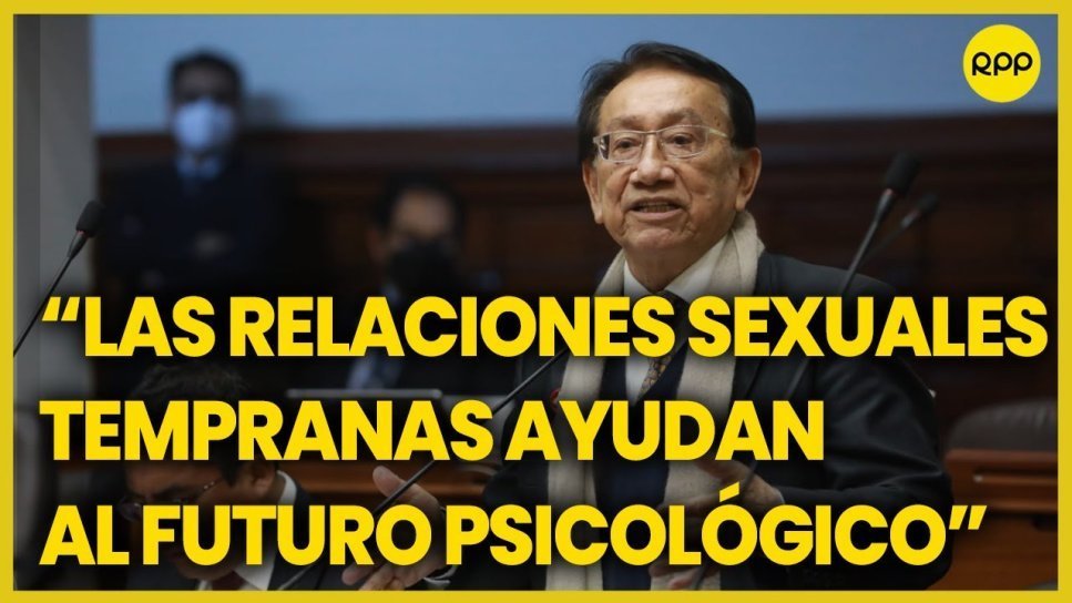Ptmre un seguidor de daarick será presidente, tírame caca hermano, el Perú se va a la mierda . 
#daarick #glogloking  #emikukis #peru