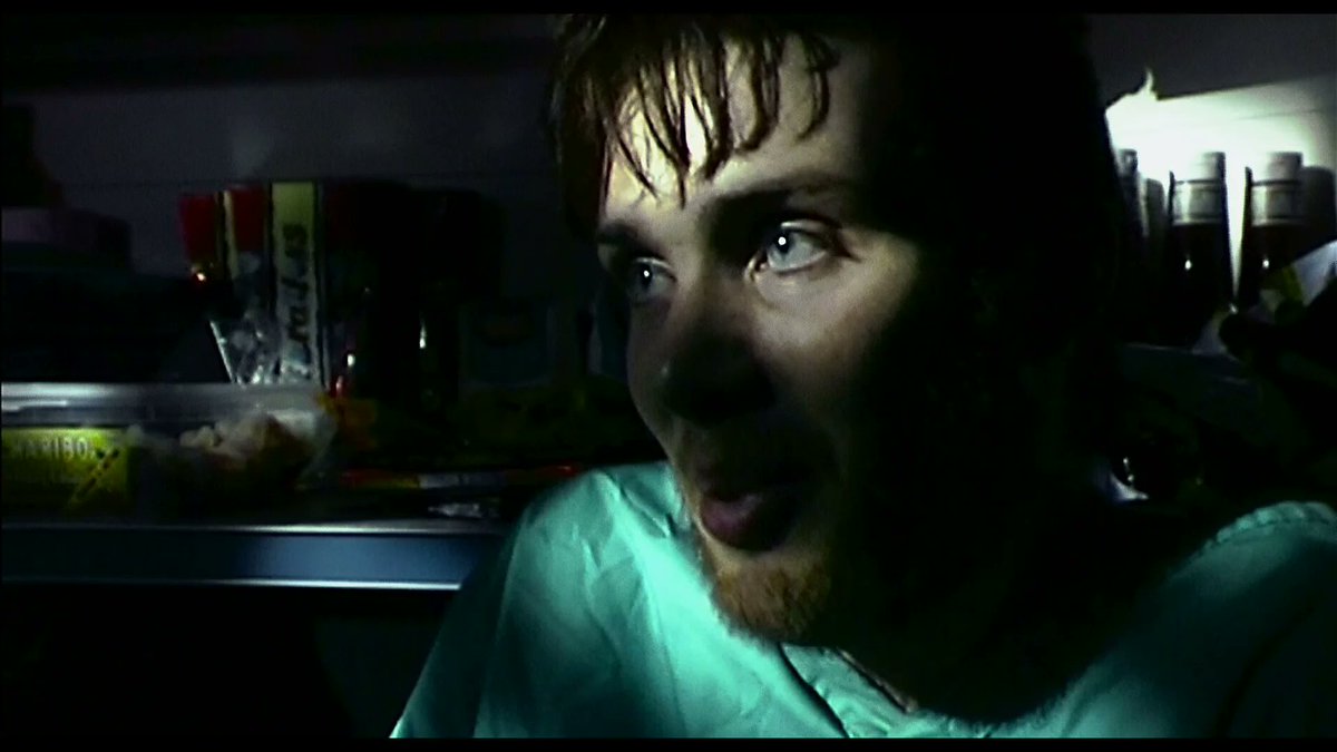 screenscaps's tweet photo. 28 days later (2002) dir. danny boyle https://t.co/lVP6mfZwcF
