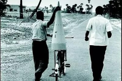 Let’s understand what this team did. 

Meta has approximately 600,000+ GPUs. Their most junior researcher can reserve 4000 GPUs for tinkering.

This team got 4000 GPUs for training, and they still pulled it off. They have proved to the world that India CAN.

I keep coming back to