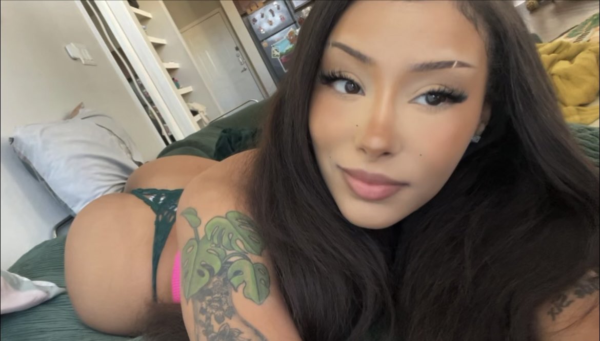 🍑🅣🅗🅘🅒🅚🅟🅘🅧🅘🅔🧚‍♀️ tweet media