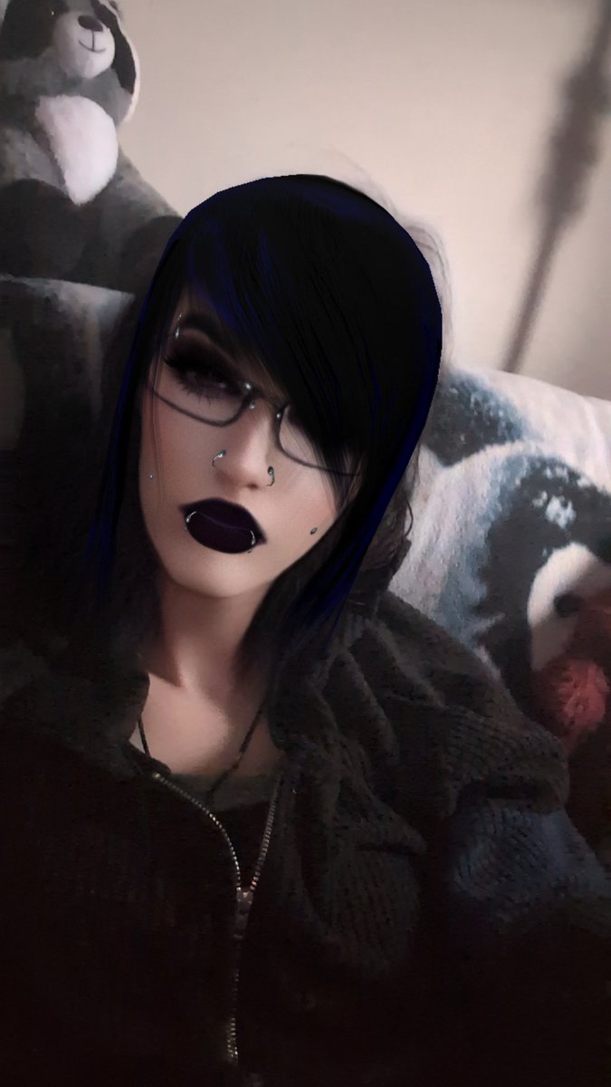 Delta_wolf_411's tweet photo. I can't sleep so here's a selfie I took earlier 💕 #snapchat #transgirl #notpostedinawhile #selfie #filtered https://t.co/GDNZVKlH1H