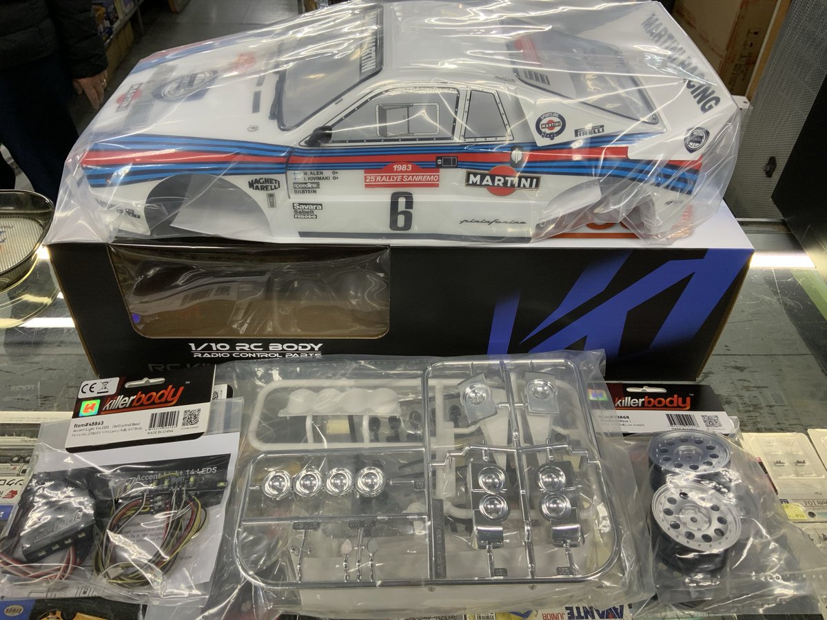 killer body 1/10 Lancia Rally 037 完成ボディがきましたっ！😆 当店