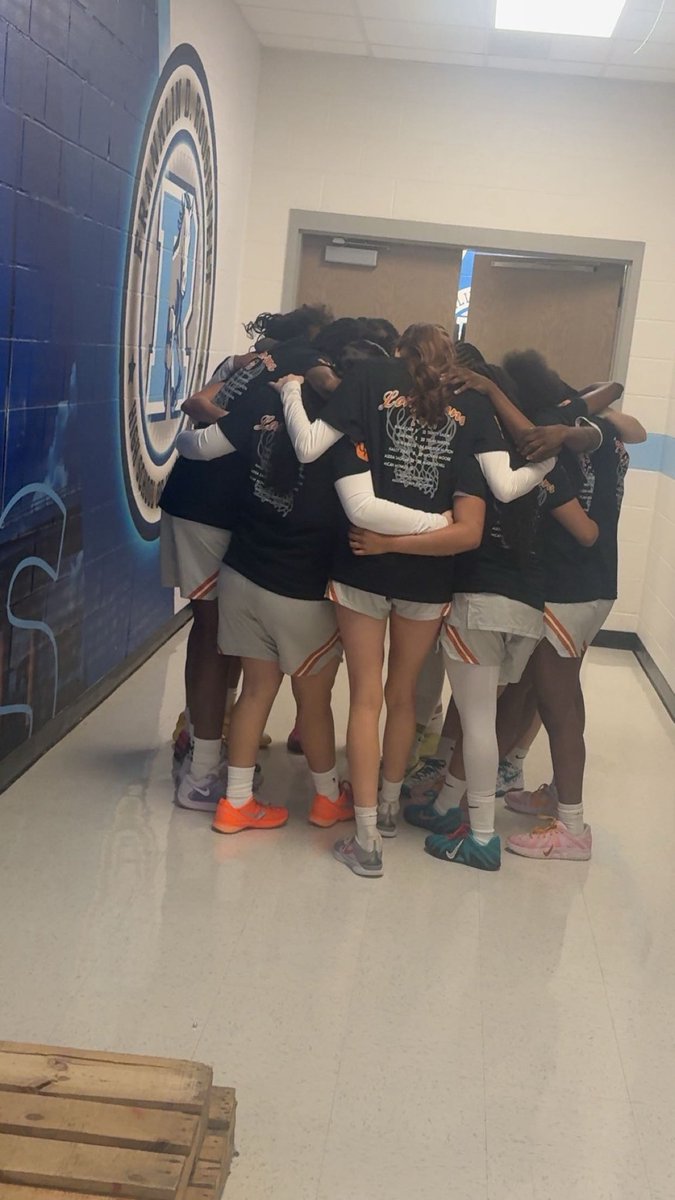 Jocelyn Cook tweet media