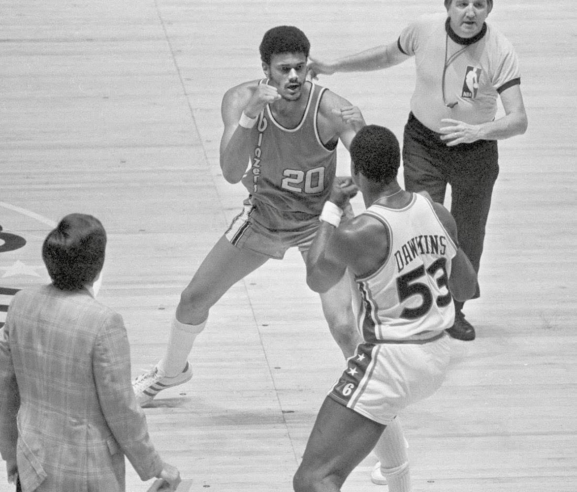 Mike Jones tweet media