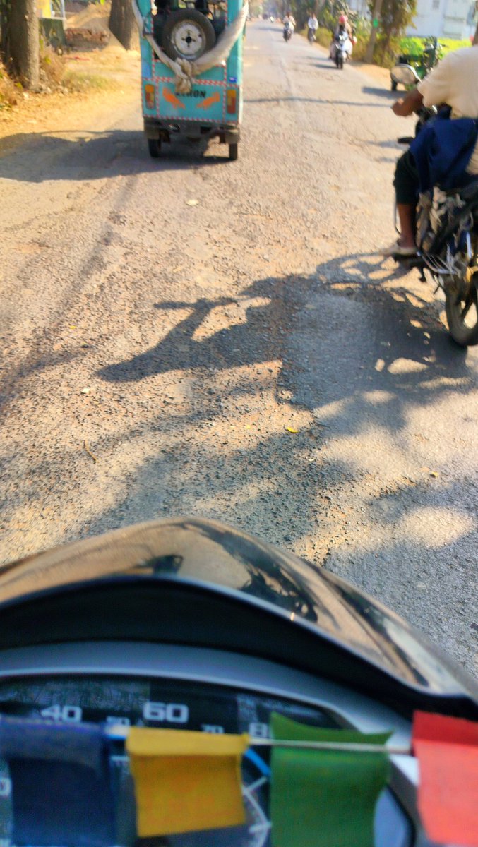 SOUMENG62906332's tweet photo. @MamataOfficial The road from Shason to Boyalghata in Shason PS, Barasat II is in poor condition. The Public Works Department was notified and conducted a little repairs three months back, but the situation has worsened once more. Please look into this matter. https://t.co/Xn7lfCOdGP