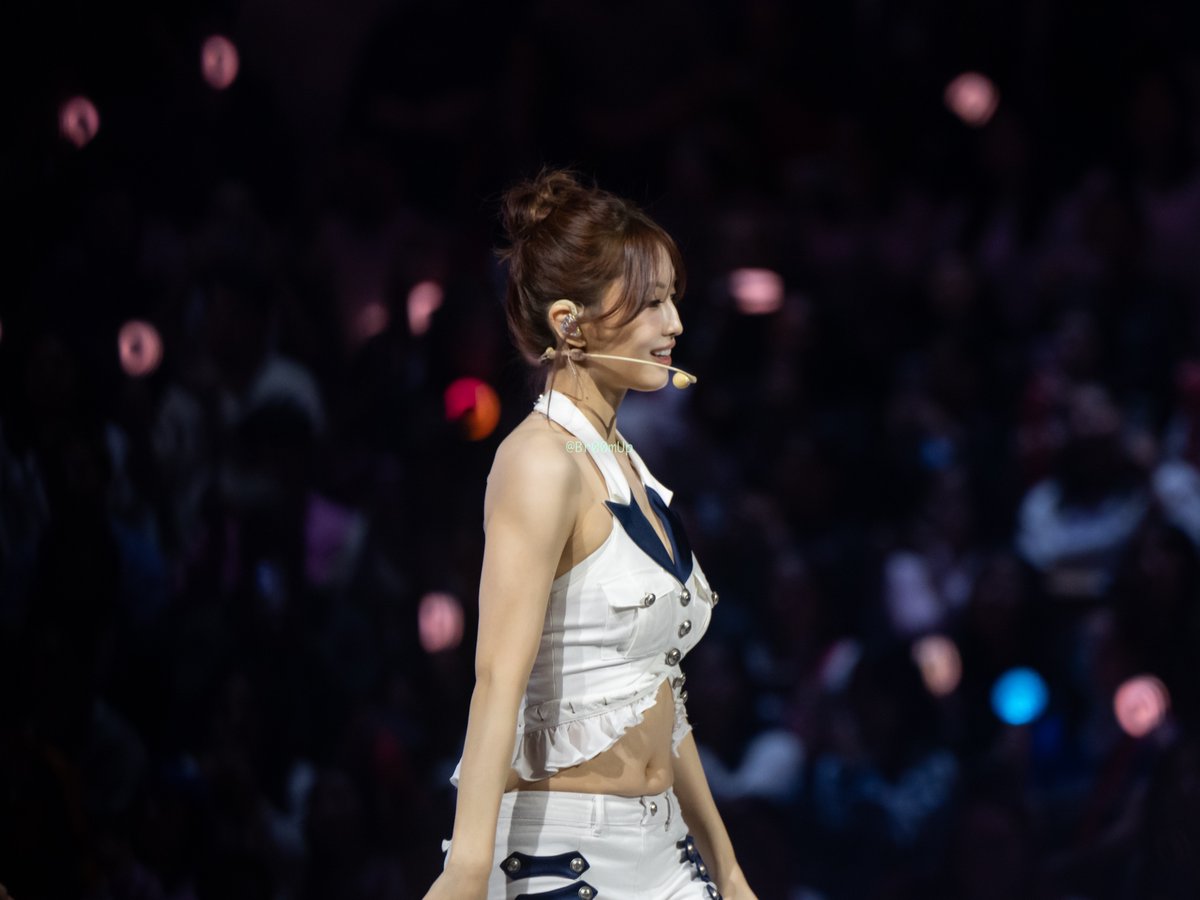 260201 #TWICE #트와이스 #MOMO #모모 #TWICE_6TH_WORLD_TOUR