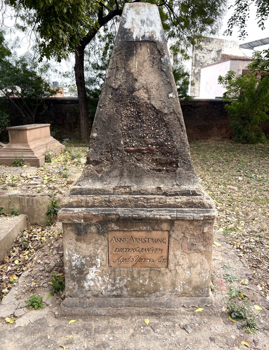 Ira Mukhoty tweet media