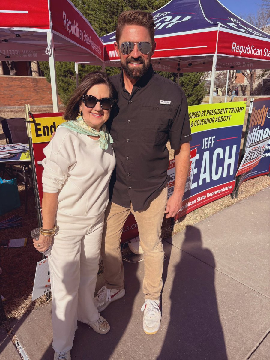 leachfortexas's tweet photo. More pics from a fun and full second day of early voting in #HD67! #txlege https://t.co/Por8Xmsz2x