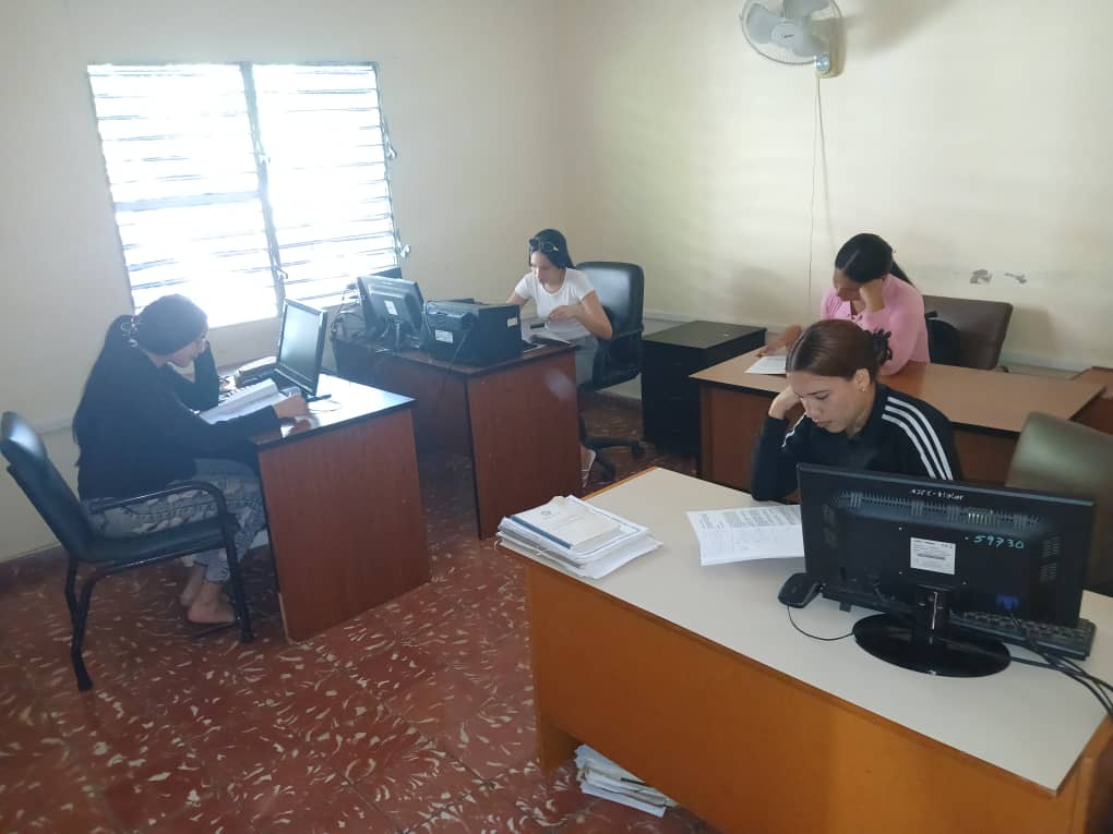 Ejercicios de control de la investigación penal realizan los estudiantes de tercer año de Derecho desde la dirección de la Fiscalía dentro del Ejercicio para el Desempeño Jurídico III.
#FCES
#100AñosConFidel
#UniversidadDGranma