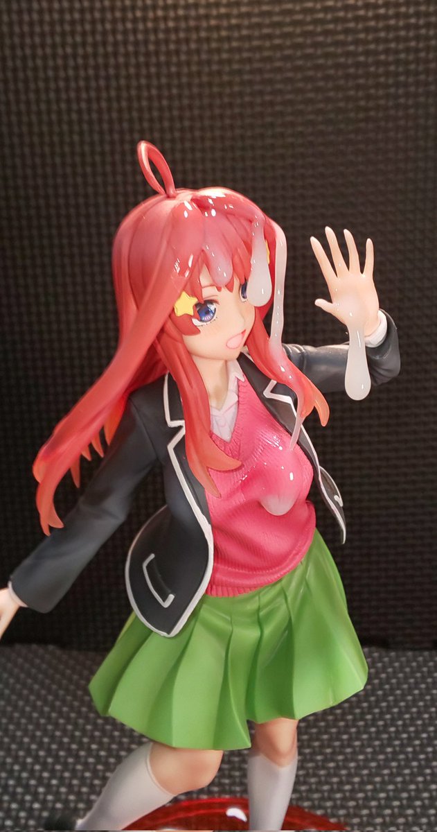 ZcyZ43IyAH66250's tweet photo. #フィギュアぶっかけ #sof
手のガードを超えて
ぶっかかりました。 https://t.co/BOYv1DrsYD