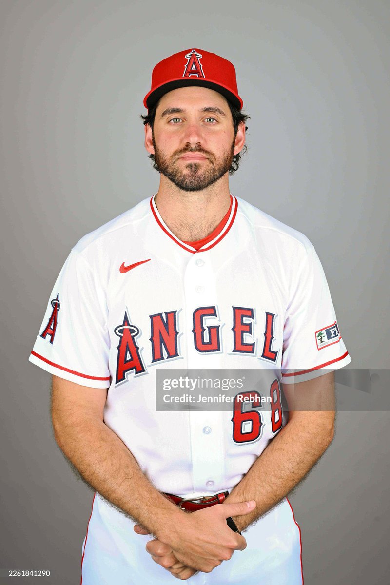 frillyghost's tweet photo. this kills me you can see the light in his eyes fading each year https://t.co/2CPA47ufCP