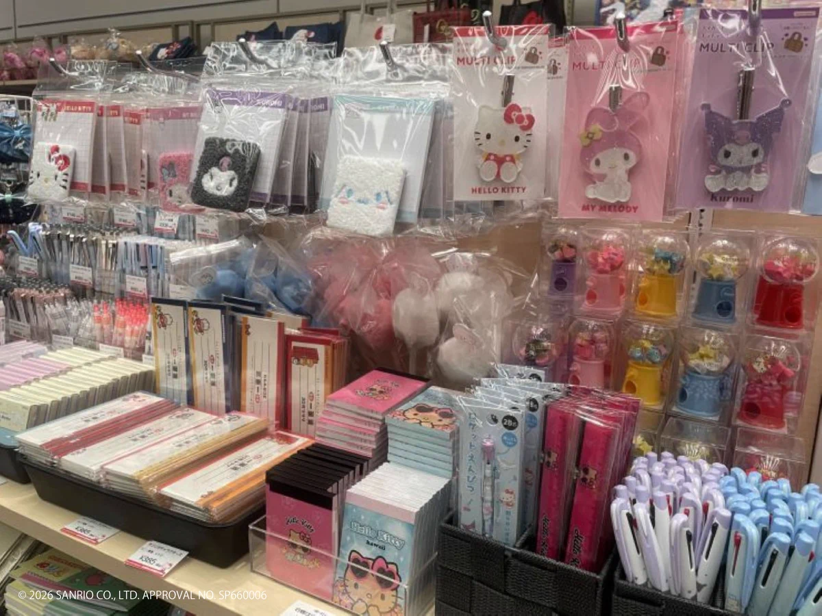 サンリオ　４１点セット　正規品　最終日値下げ！！ HBfcdAsaAAA5-I5?format=webp&