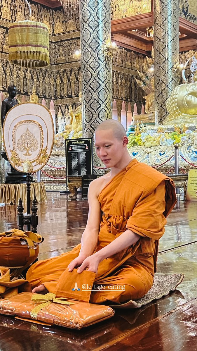 minimeowGo's tweet photo. วันนี้เห็นภาพนี้แล้วจริงๆ 🥹 เติบโตกันมาทั้งไลค์ยูทั้งไลแคนเลย ขออนุโมทนาบุญกับการอุปสมบทของพระเลโก้ด้วยค่ะ 🙏🙏🙏 

#Lego_Rapeepong https://t.co/qMzYDfKb99
