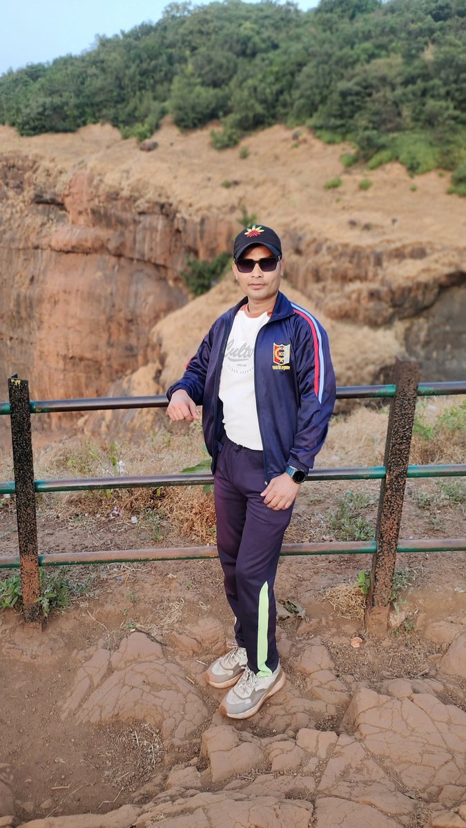 Hareram Yadav🇮🇳 tweet media
