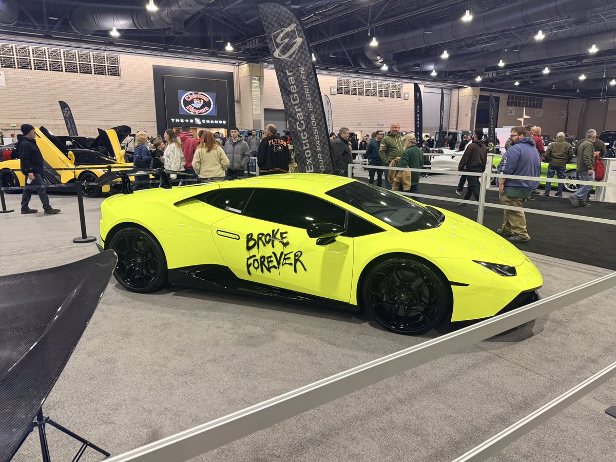 jsaidus's tweet photo. From ‘broke forever’ to ‘legend forever
#Lamborghini https://t.co/0HdPSFvmhu