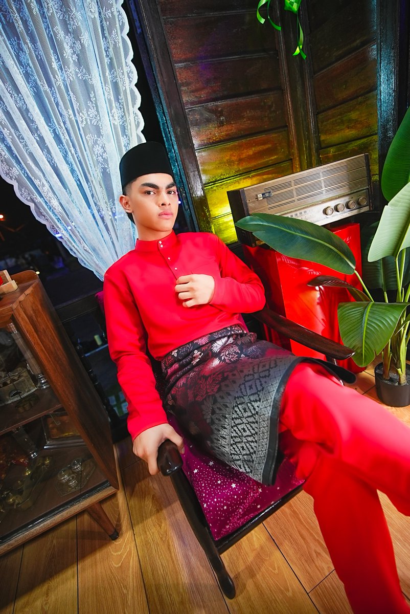alphaofficialmy's tweet photo. ALPHAโs Raya era starts here โญ๏ธ๐
#LaguRayaALPHA
#A7PHA
#Araff https://t.co/MpEdTBwspO