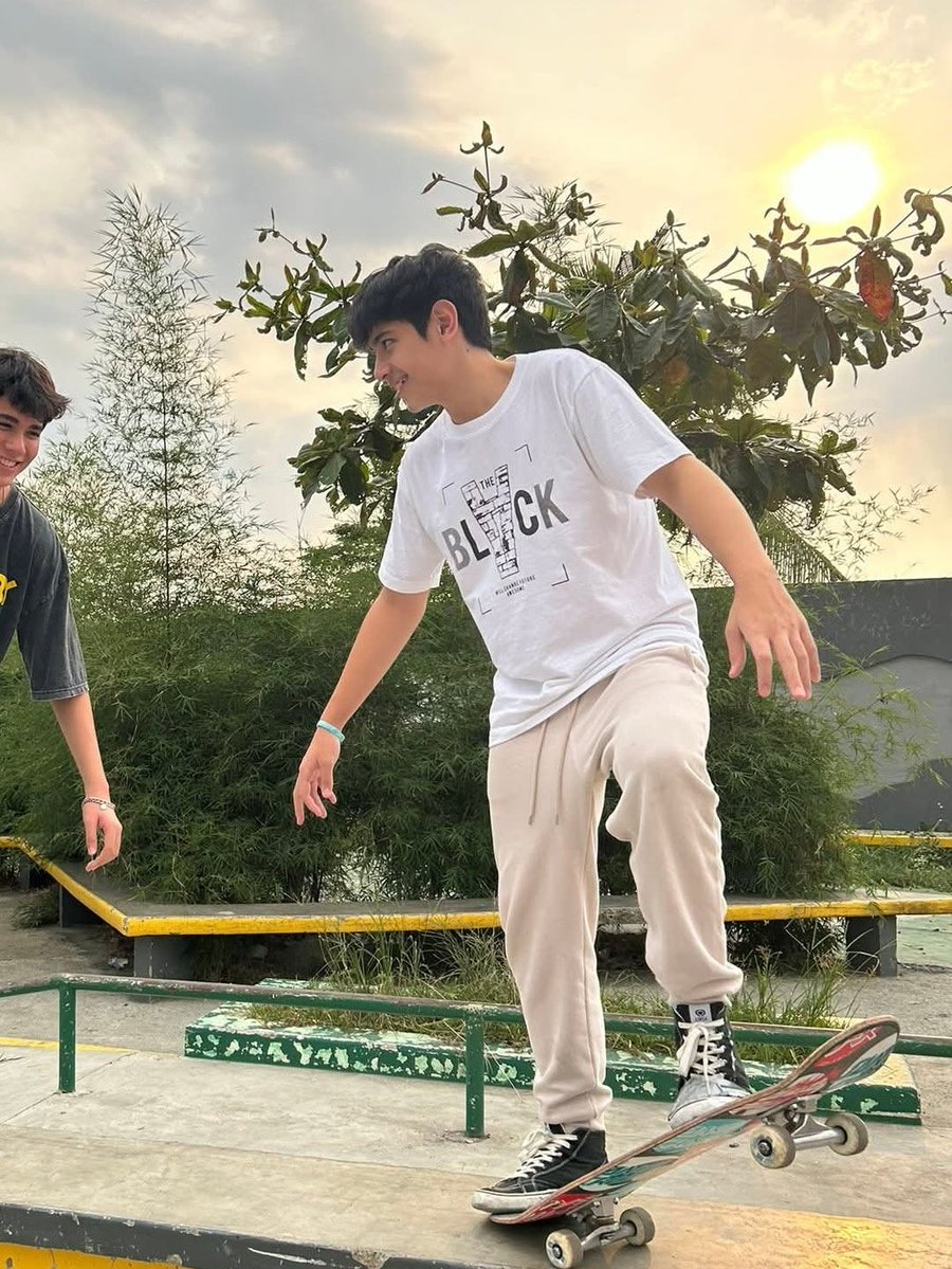 skater boy 🛹🌞

BBS HEATH