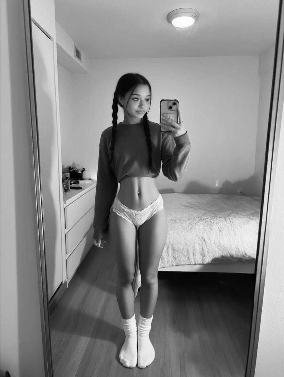 LalaPops10's tweet photo. Who has it out rn?#latina #pyt #pytteen https://t.co/MdB33s8XoR