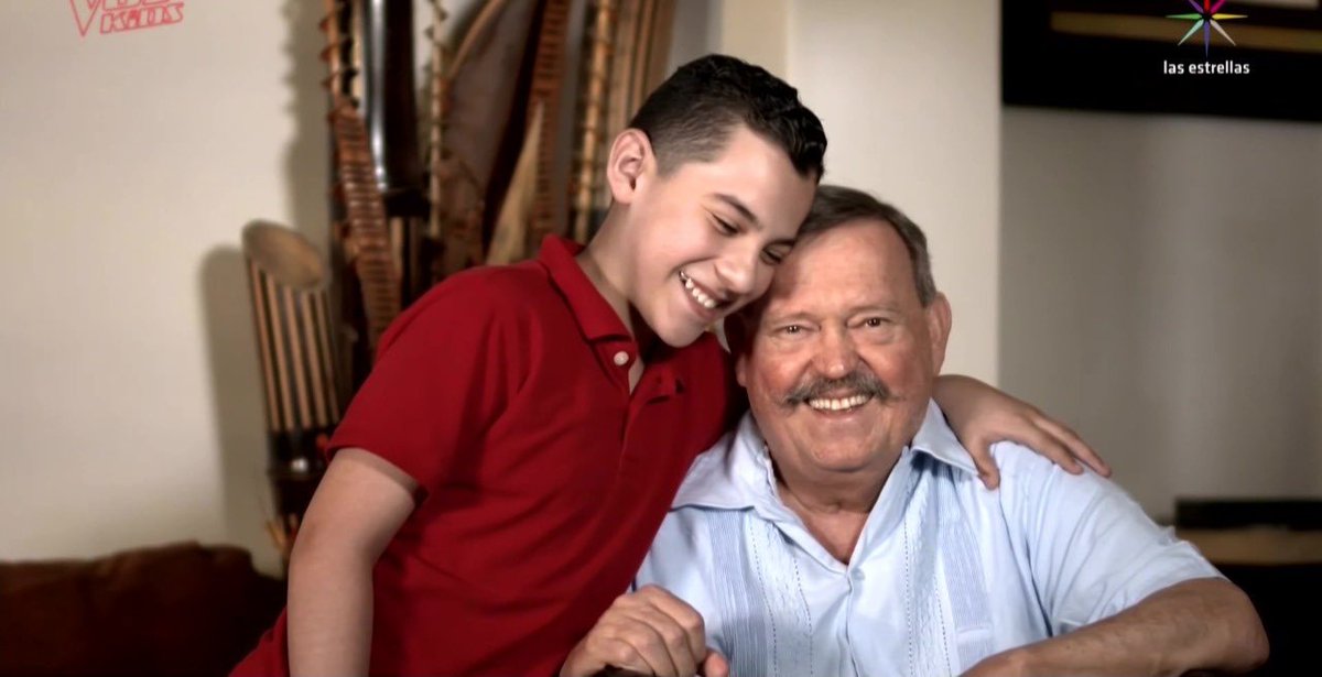 El mejor árbitro de vida que podría tener a su lado <3