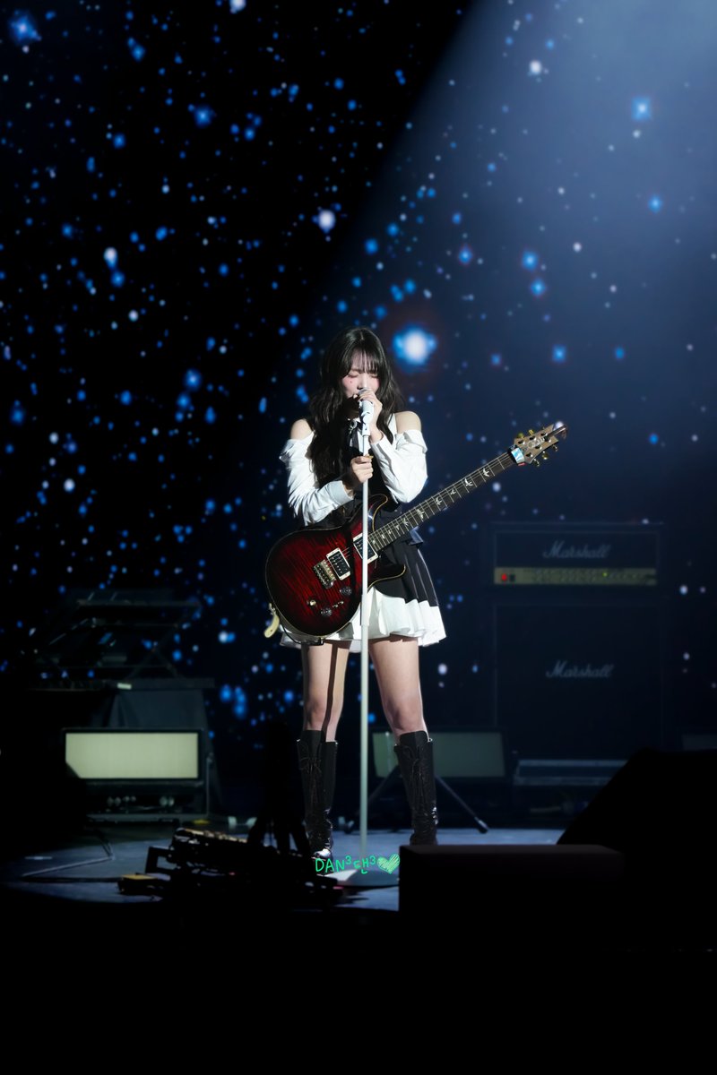 빛나는 별처럼🌟
#QWER
#이시연 #시연 #시요밍 #SIYEON