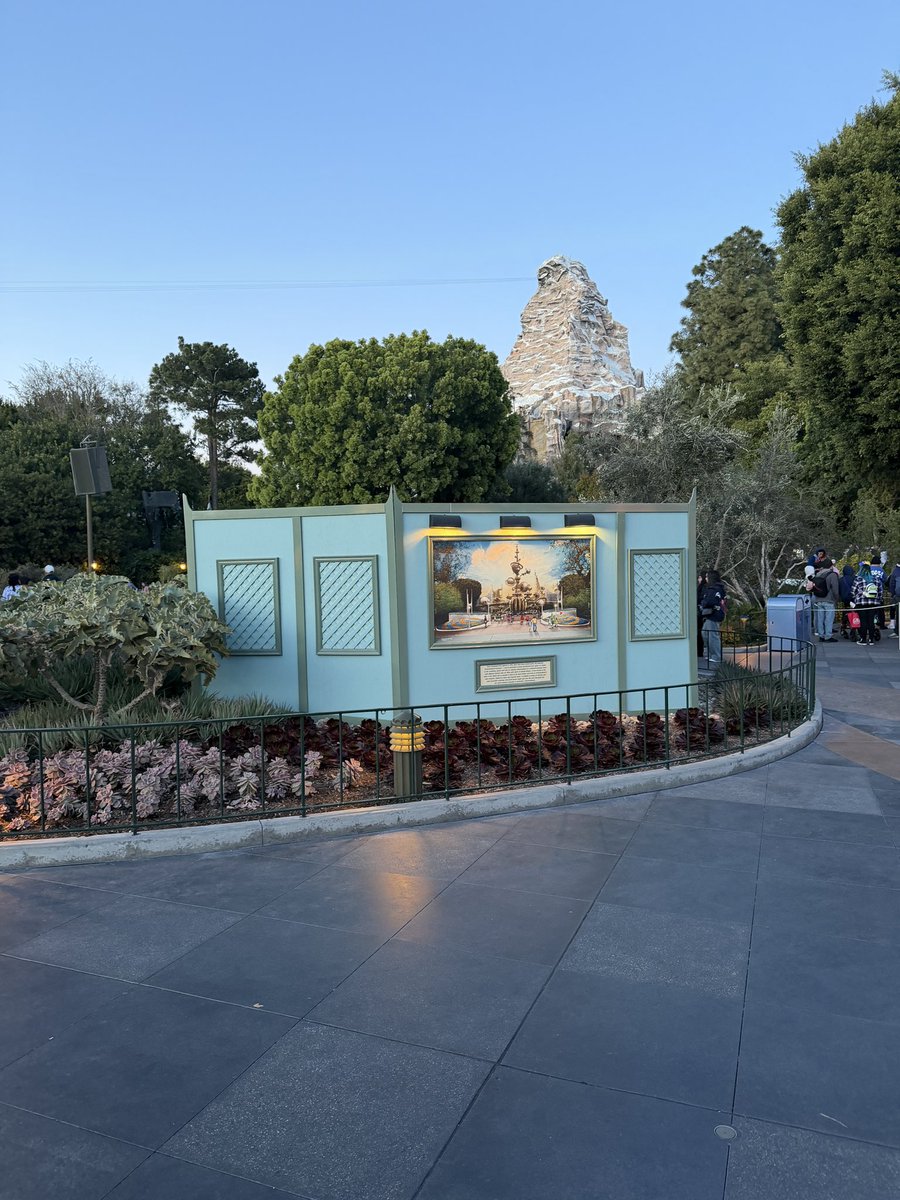 Theme Park IQ tweet media