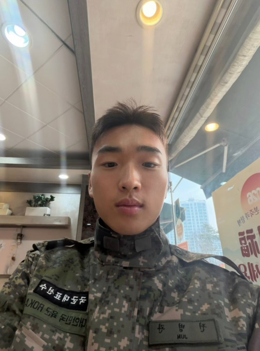 Jip94JB's tweet photo. https://t.co/EjWgK5aa3C
