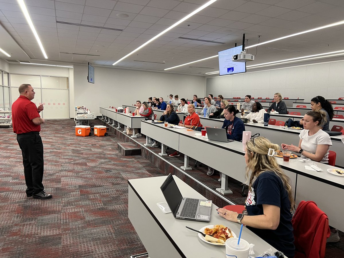 Northwest Texan Volleyball tweet media