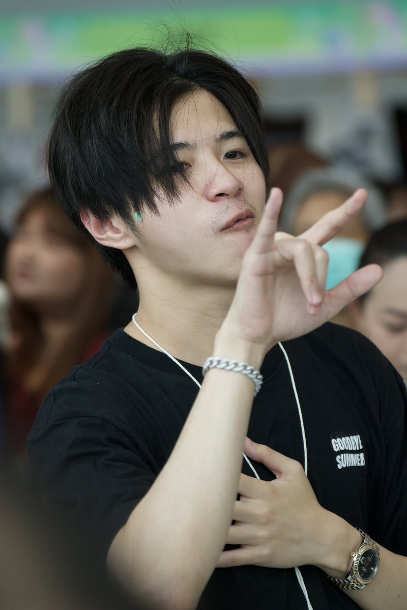 Happy birthday na kub💚💚

29 ปีแล้ว โตเป็นผู้ใหญ่ไปอีกก้าว ขอให้แปลนมีสติกับทุกสิ่งที่ได้ทำ ประสบความสำเร็จในทุกอย่าง  ถึงไม่ได้เจอ แต่ก็ก็รักเหมือนเดิมนะค้าบบ

#PlanTurns29KeepShining