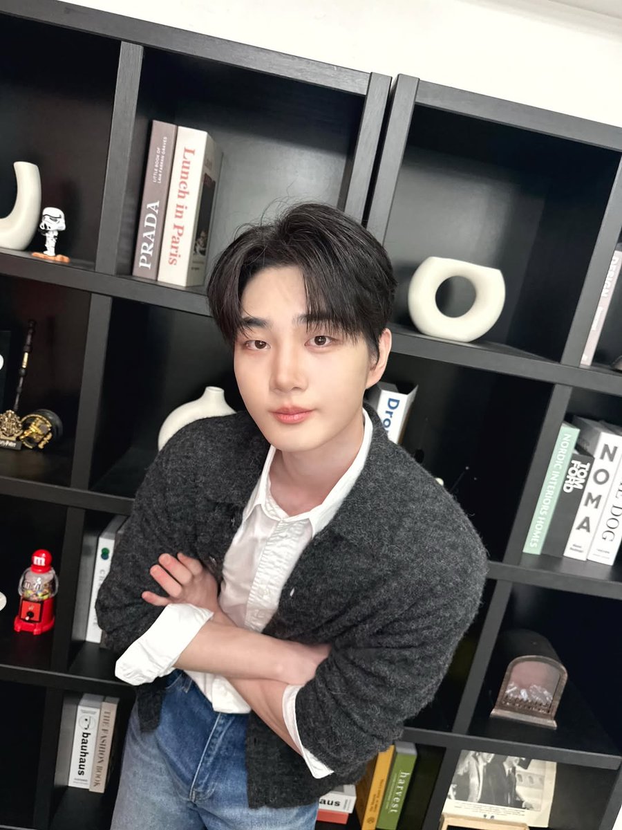 C리얼 tweet media