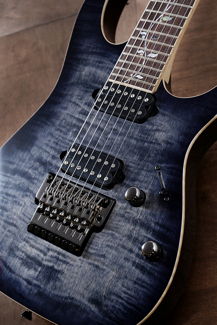 GrandeyJungle's tweet image. 🎸#Ibanez 最高峰j.custom 7弦モデル

国内の工房で製作するIbanez最高峰j.customから7弦モデルが入荷致しました！
今回入荷はローズウッド指板採用の最新仕様でございます。

✅ikebe-gakki.com/Form/Product/P…