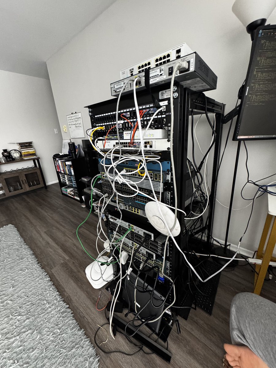 TheDataBunny tweet media