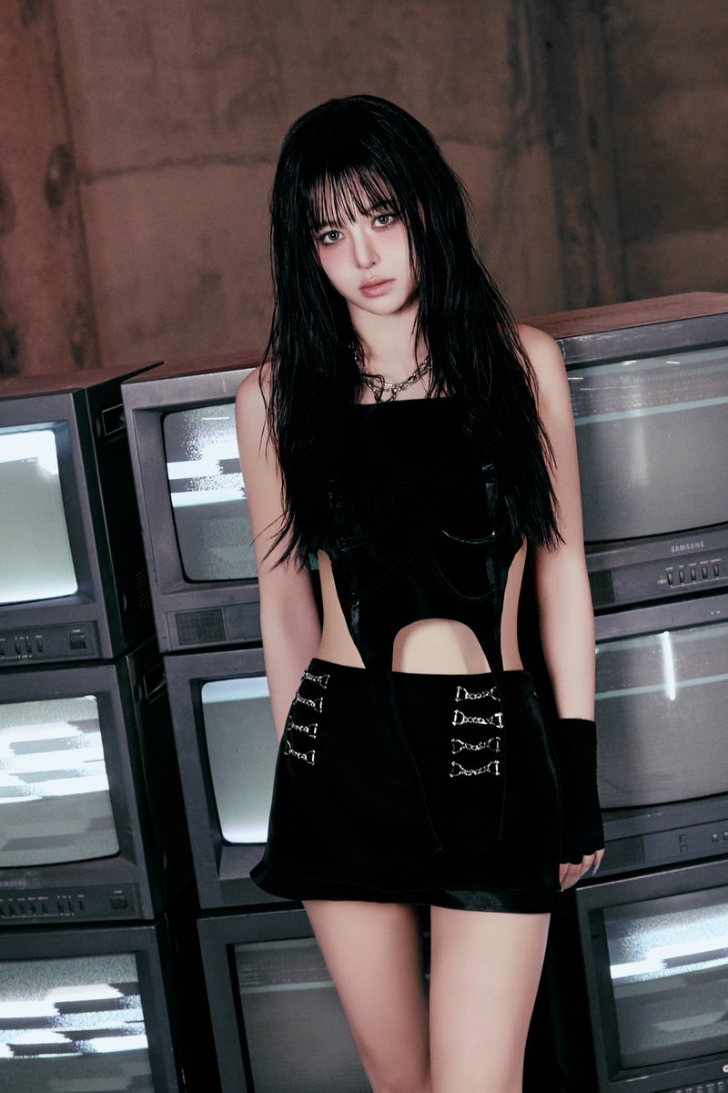 EVERGLOW 4th Mini Album 【CODE】

Concept Photo #1
'E:U'

🗝️ 2026.03.03 18:00 (KST)

#EVERGLOW #에버글로우
#CODE #EVERGLOW_CODE