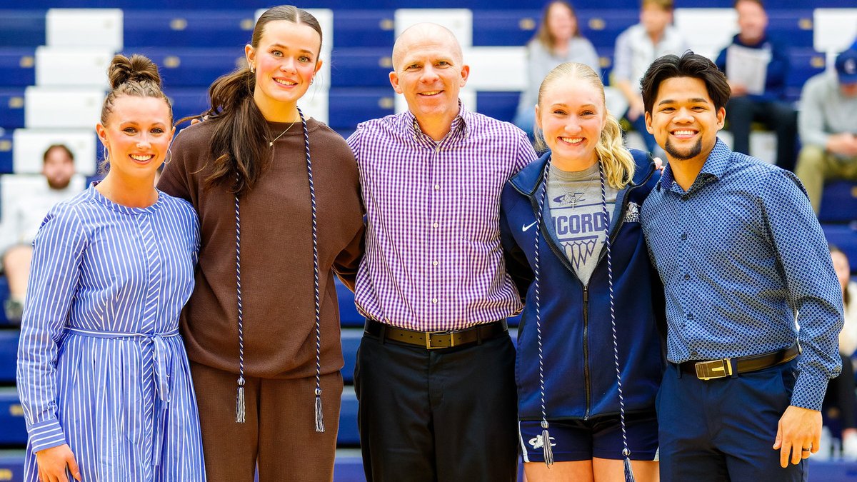 🏀 | <a href="/CUNEwbb/">Concordia-NE WBB</a> RECAP: Senior day keeps good times rolling to sixth-consecutive topple - cune.edu/athletics/team…