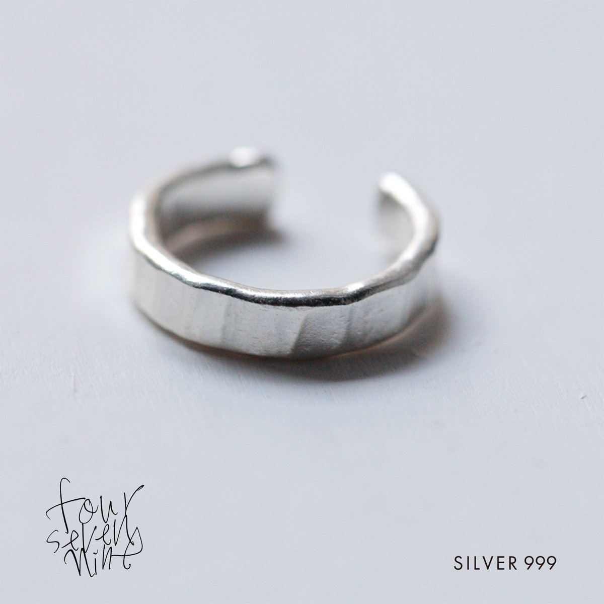 日テレ電波ジャック「ZIP!・DayDay.・ヒルナンデス」にて #岡田結実 さんに純銀イヤカフをご着用いただきました！
素敵にたくさんコーデありがとうございます✨
05-165 foursevennine.shop/products/05-165 
05-078 foursevennine.shop/products/05-078 
05-124 foursevennine.shop/products/05-124