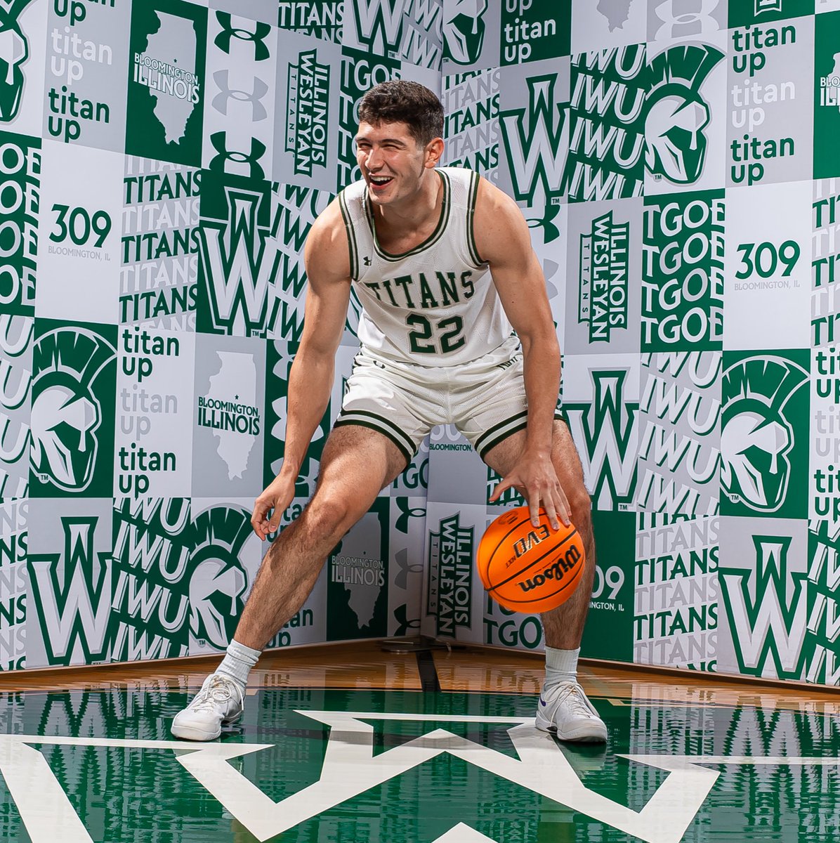 Illinois Wesleyan Athletics tweet media