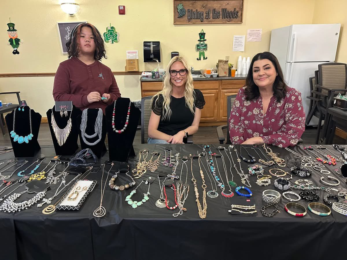 Greg Poole tweet media