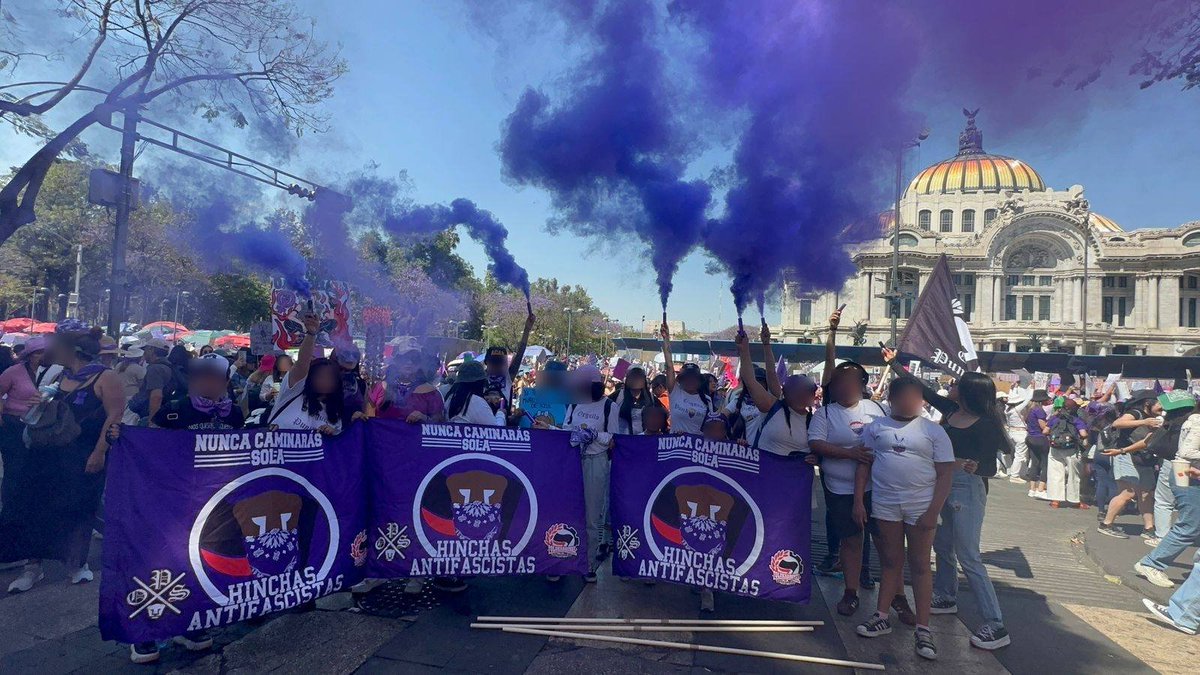 Antifa_Ultras tweet media