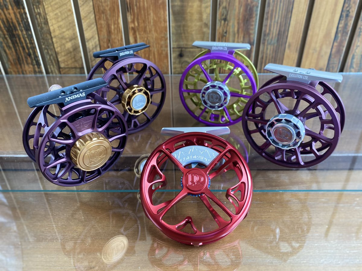 FishOnFlyFish's tweet image. Ross Reels: Matte Chocolate, Mardi Gras, Merlot, Crimson &amp;amp; Coors Banquet. All available, at least for now. But when their gone, their gone.

Fish On! Custom Rods
#flyfishing #fishoncustomrods #flyreels