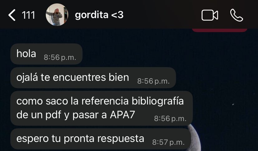 yo: colapsando en el trabajo, mi hermana: