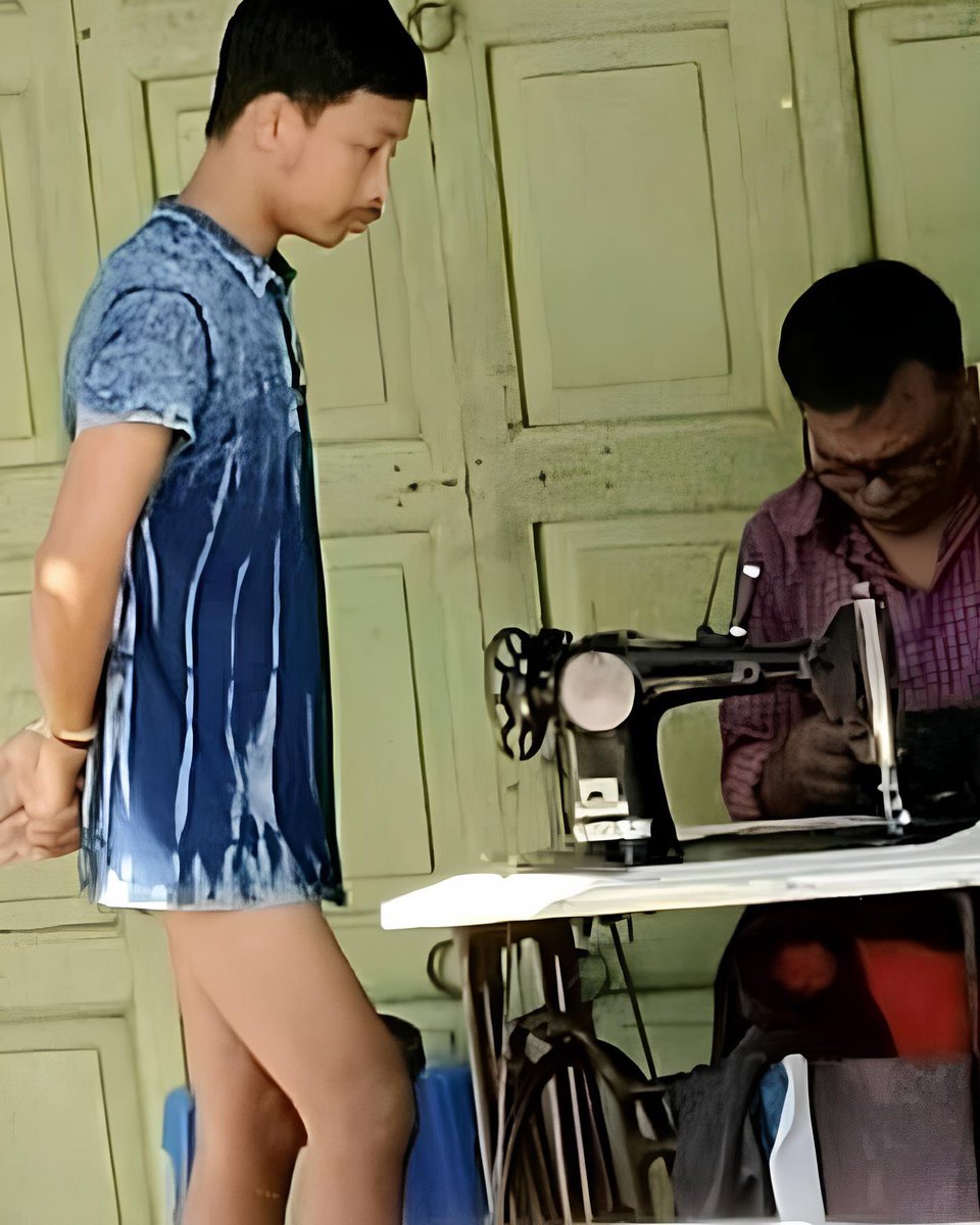 "pak masih lama ga? dinginn burung saya"
"wah ini mah lcd nya kena"