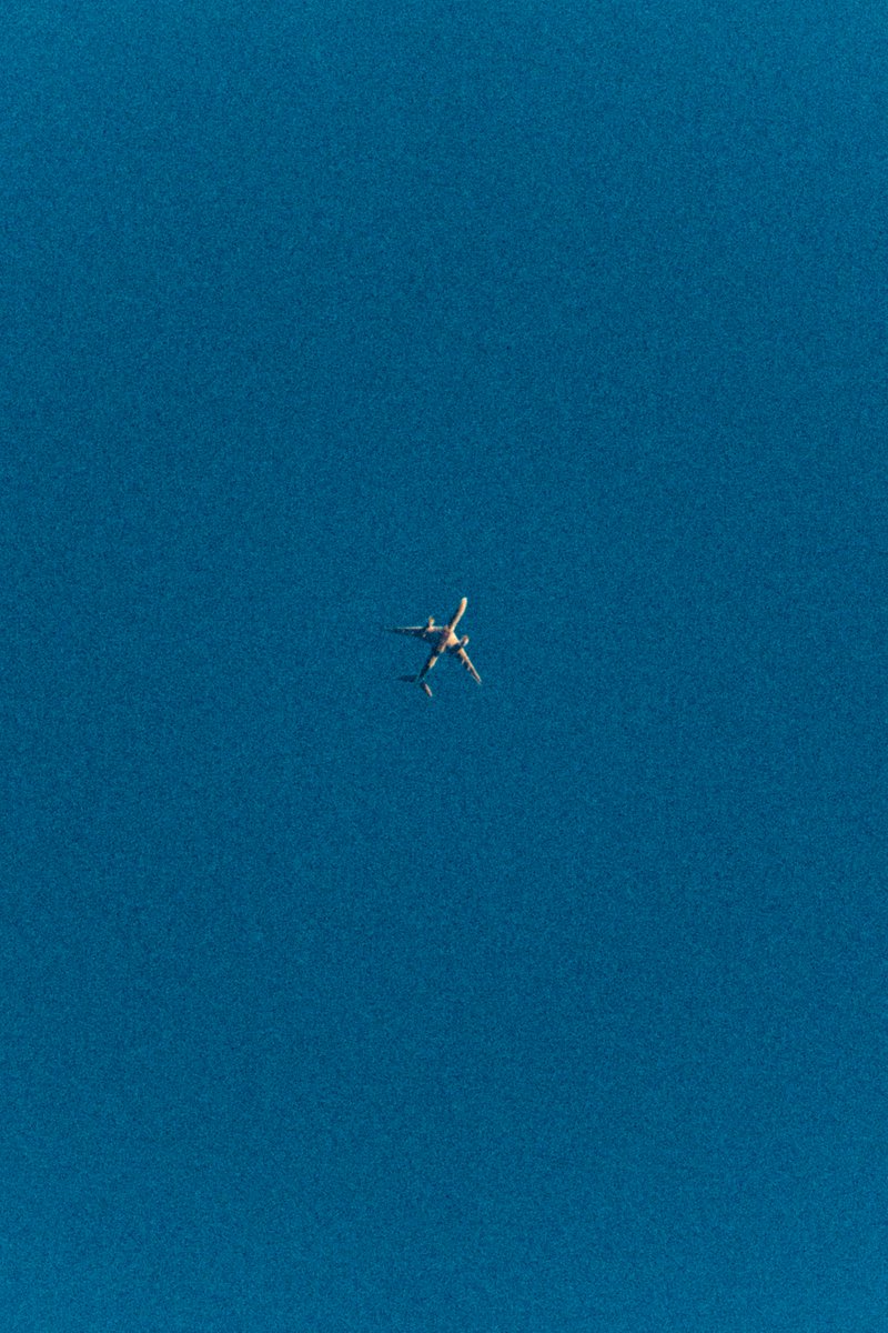 EitoCamera's tweet image. I'm collecting blue.