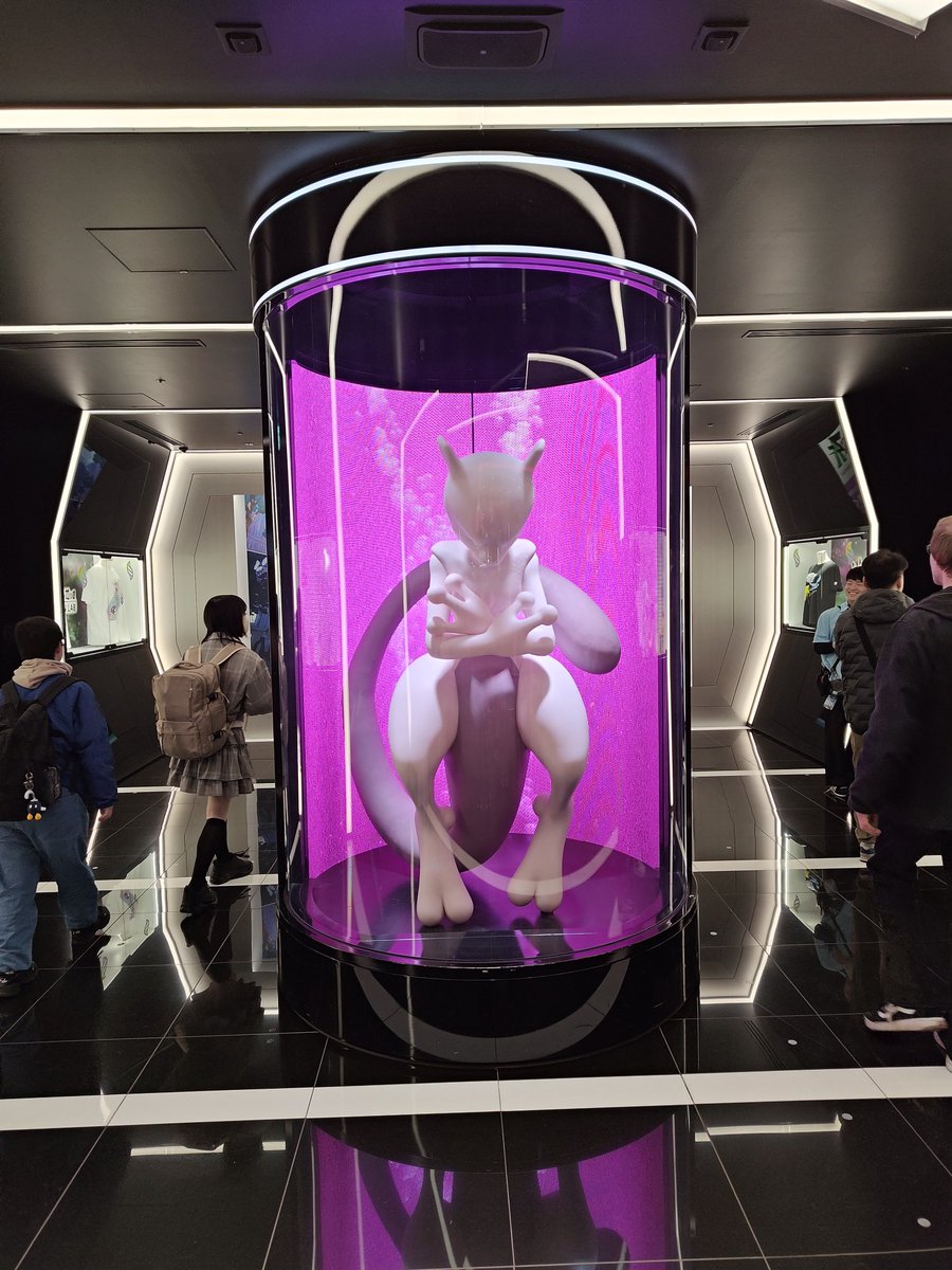 refu_alui's tweet photo. 初ポケセンin渋谷 https://t.co/EZb0ucmcyW