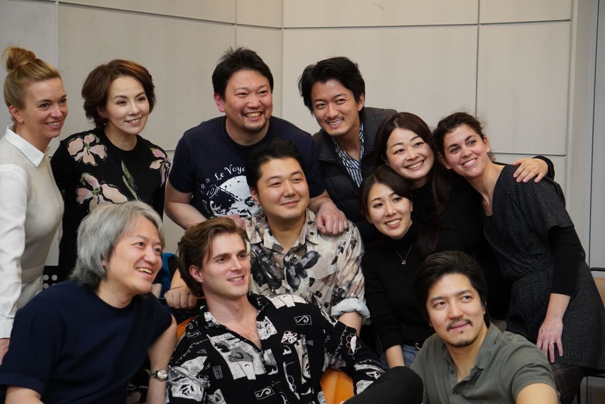 bach_collegium's tweet photo. /／
✦･･┈┈┈┈
Bunkamura Produce 2026  高砂熱学 Presents
鈴木優人＆バッハ・コレギウム・ジャパン✕隈研吾
モーツァルト：オペラ《フィガロの結婚》🎭
┈┈┈┈･･✦
\＼

いよいよ本日開幕です❗

皆様のご来場を心よりお待ちしております🌟

【公演情報・４公演】
🗓️2026/2/19（木）16:00開演
🗓️2026/2/20（金）16:00開演
🗓️2026/2/22（日）14:00開演
🗓️2026/2/23（月・祝）14:00開演
📍  めぐろパーシモンホール 大ホール

【クリエイティブ・チーム】
指揮：鈴木優人
演出：飯塚励生
美術：隈 研吾
衣裳：丸山敬太

【出演】
アルマヴィーヴァ伯爵（バリトン）：ダニエル・グートマン
伯爵夫人（ソプラノ）：森 麻季
フィガロ（バリトン）：大西宇宙
スザンナ（ソプラノ）：ジュディト・ファー
ケルビーノ（メゾ・ソプラノ）：オリヴィア・フェアミューレン
マルチェリーナ（メゾ・ソプラノ）：藤井麻美
ドン・バルトロ（バス）：氷見健一郎
ドン・バジリオ／ドン・クルツィオ（テノール）：新堂由暁
アントーニオ（バス）：渡辺祐介
バルバリーナ（ソプラノ）：安川みく
合唱・管弦楽：バッハ・コレギウム・ジャパン

🎫チケット
S¥29,000　A¥24,000　B¥19,000　C¥16,000（税込）
サイドビューシート（特別企画券／1階LB・RBバルコニー前方）：¥25,000（税込）
🔗https://t.co/fyfolw6f4M

※なお、当日券（S・A席）は15:15より当日券窓口にて販売いたします。

#バッハ・コレギウム・ジャパン
#鈴木優人
#Bunkamura