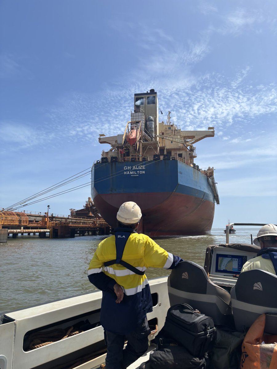 Capt_Chronicles's tweet image. Boarded this Monster , 170000 MT Cape Size Bulk Carrier!!!