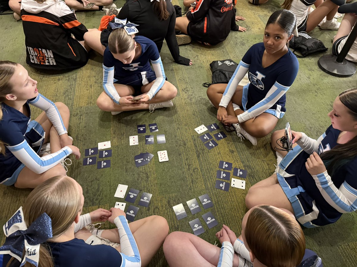 Jhawk cheer tweet media