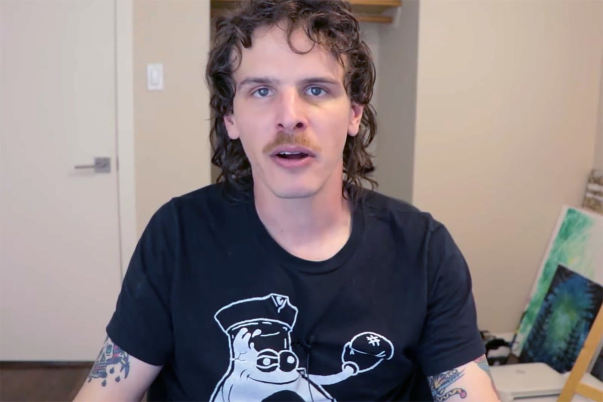 Arin Hanson is the Idubbbz of the Newgrounds community