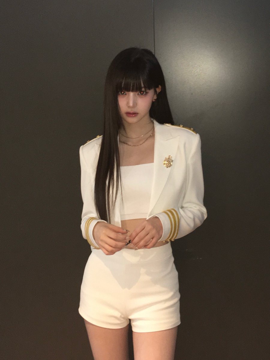 triplescosmos's tweet photo. 한터연지🤍

#tripleS #트리플에스 #トリプルS
#トリプルエス #トエス
#YeonJi #연지 #ヨンジ https://t.co/30vuLIkZff