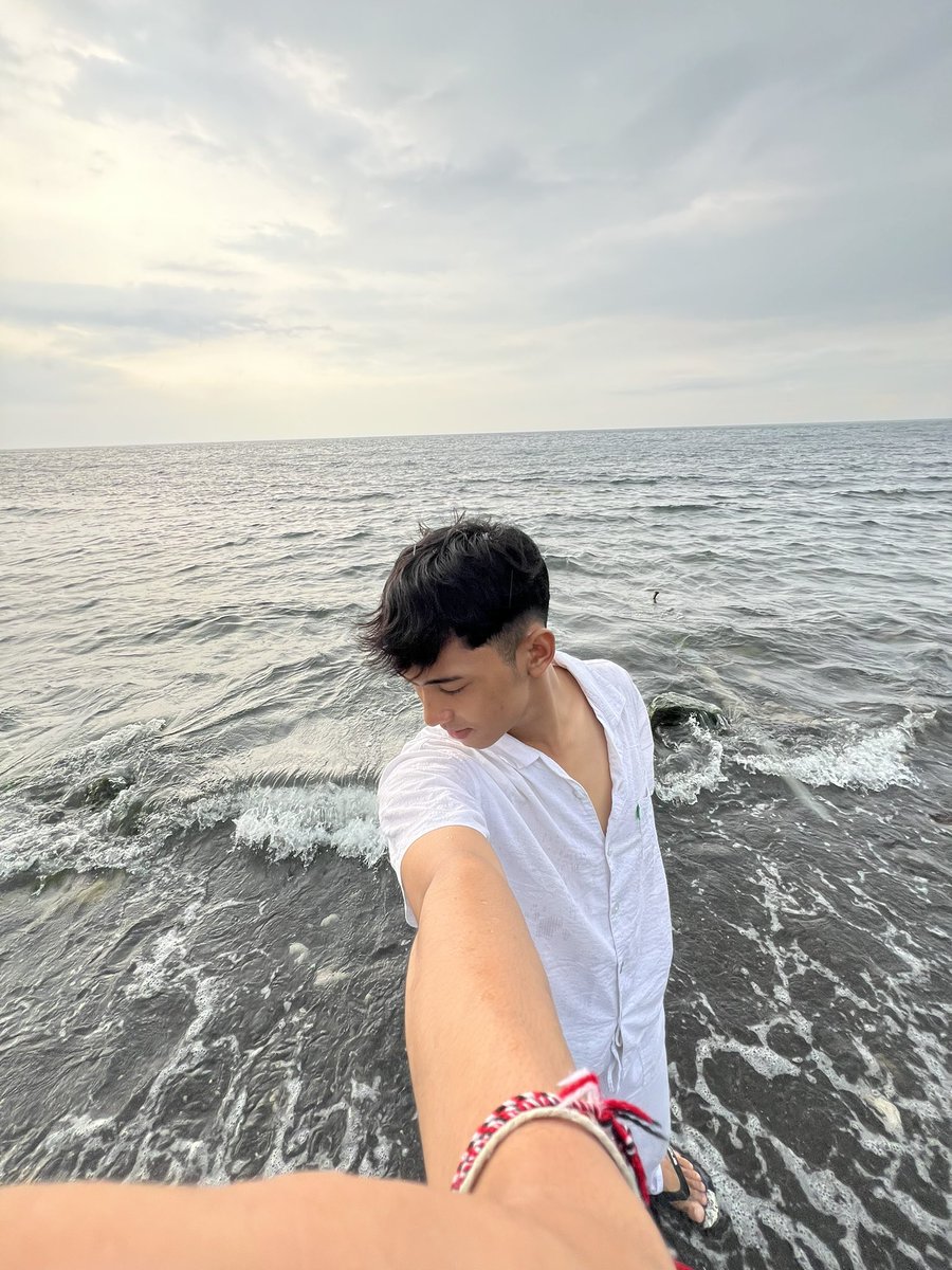 reyhans tweet media